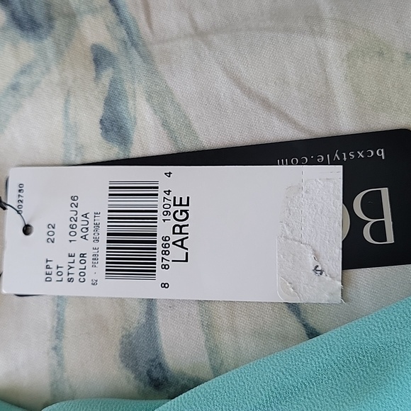 BCX Ruffle front Sleeveless Blouse - Picture 3 of 9